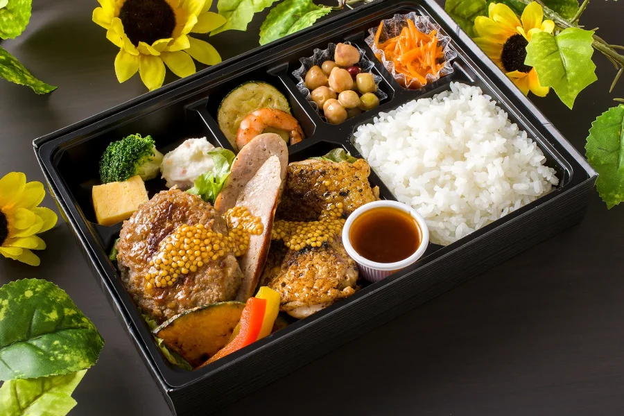 GOLDEN MUSTARD コラボ