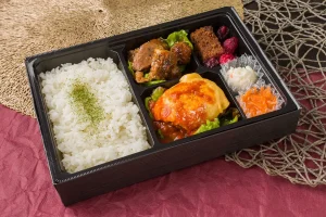 【3月14日まで限定】スパイシーBBQ&和牛チェダーチーズBOX