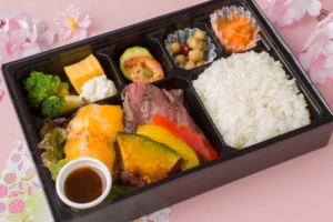 【春限定】ゴルビージャックチーズ和牛バーク&ブラックアンガスサーロインステーキ