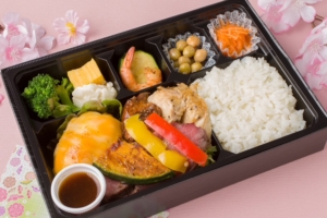 【春限定】ゴルビージャックチーズ和牛バーク&スパイシーB.B.Q &ブラックアンガスサーロンインステーキ&若鶏グリルMIX